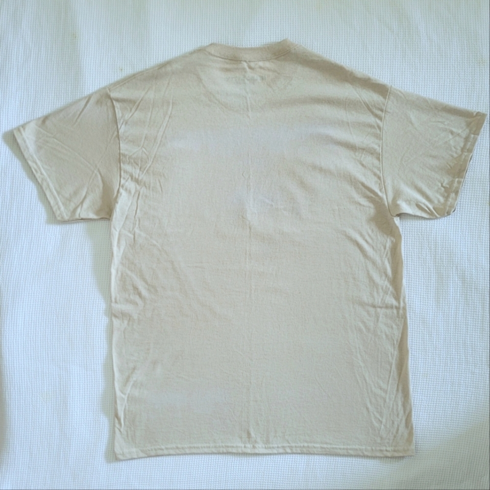 Hello👋 Kitty🐈 and Friends By Sanrio Tee👕 - NWOT - Picture 2 of 11
